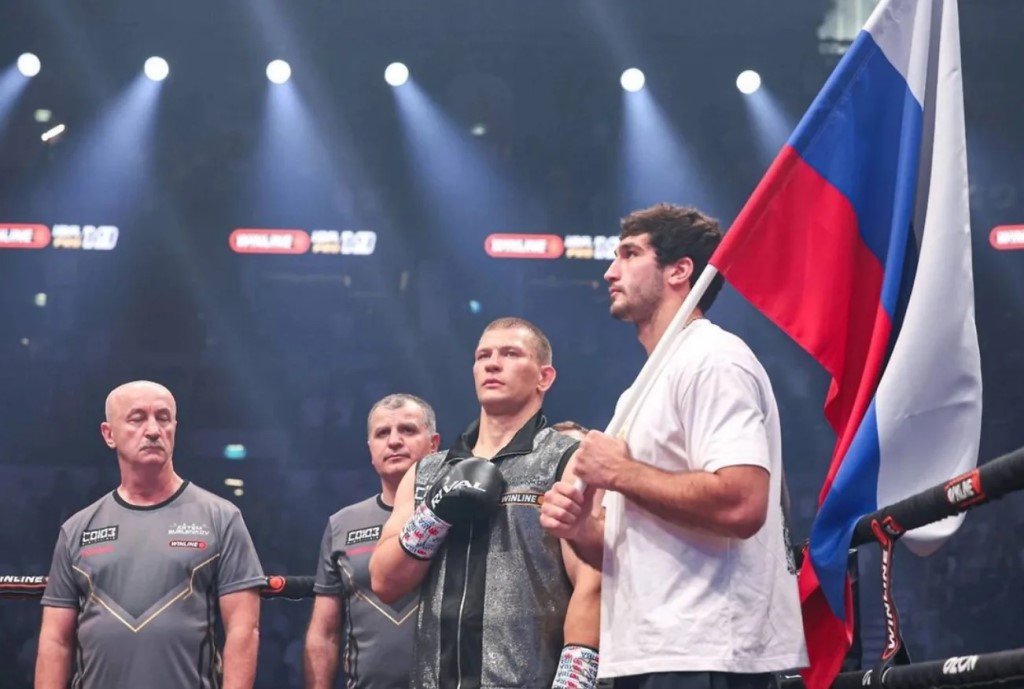 Фото