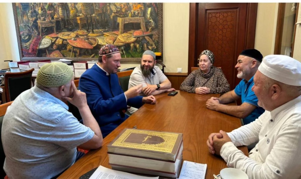 Фото