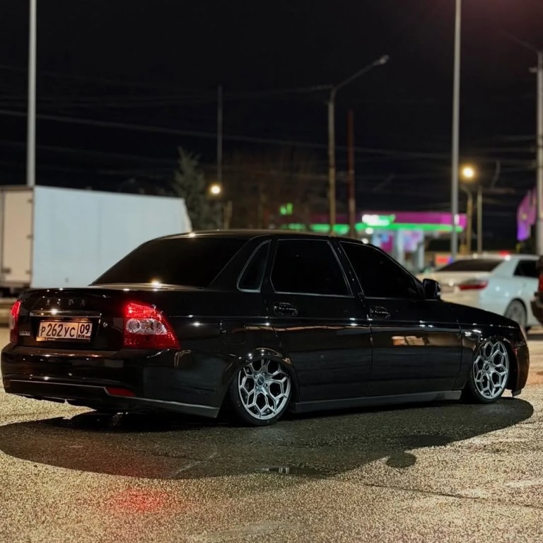 Фото