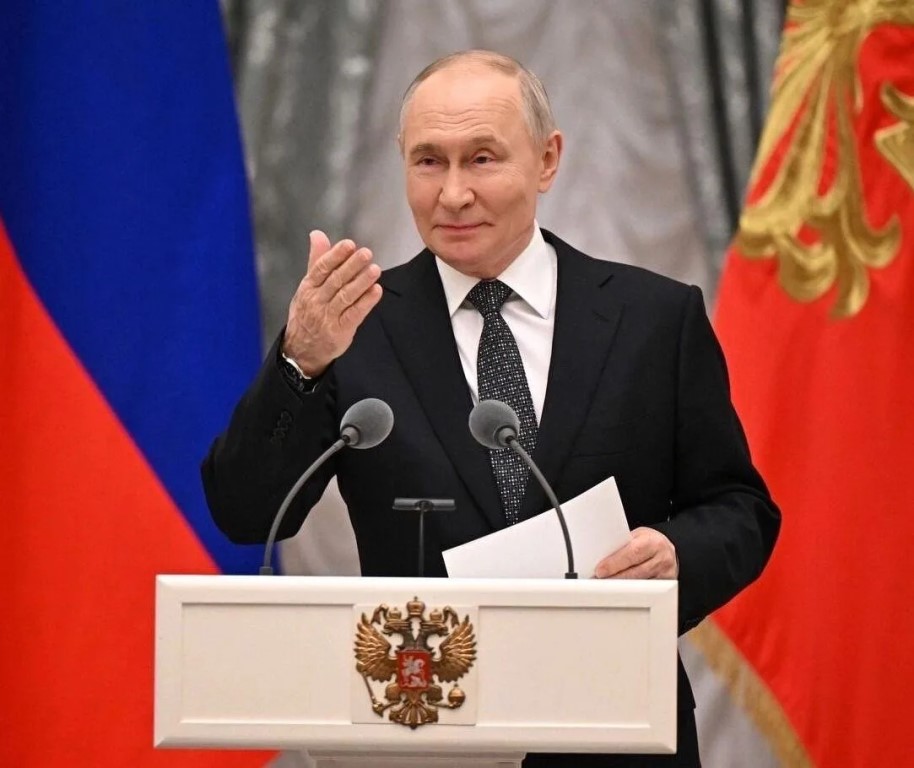 Фото