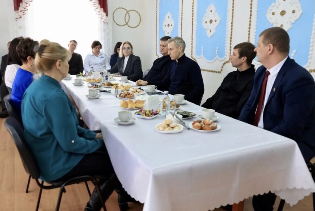 Фото