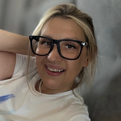 IRINA_STILL — канал в мессенджере MAX