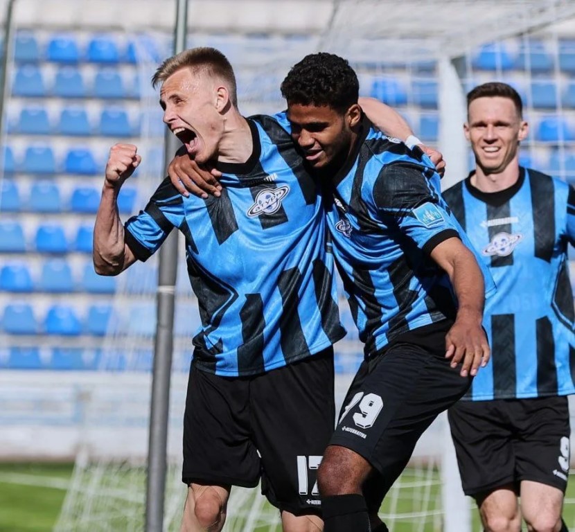 Фото