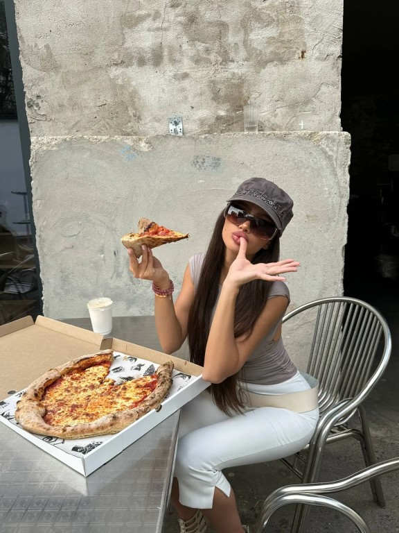 Фото