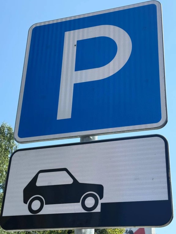 Фото