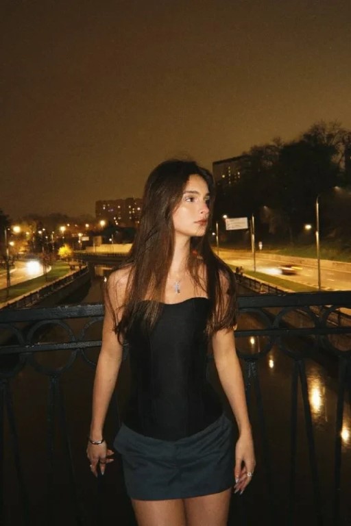 Фото