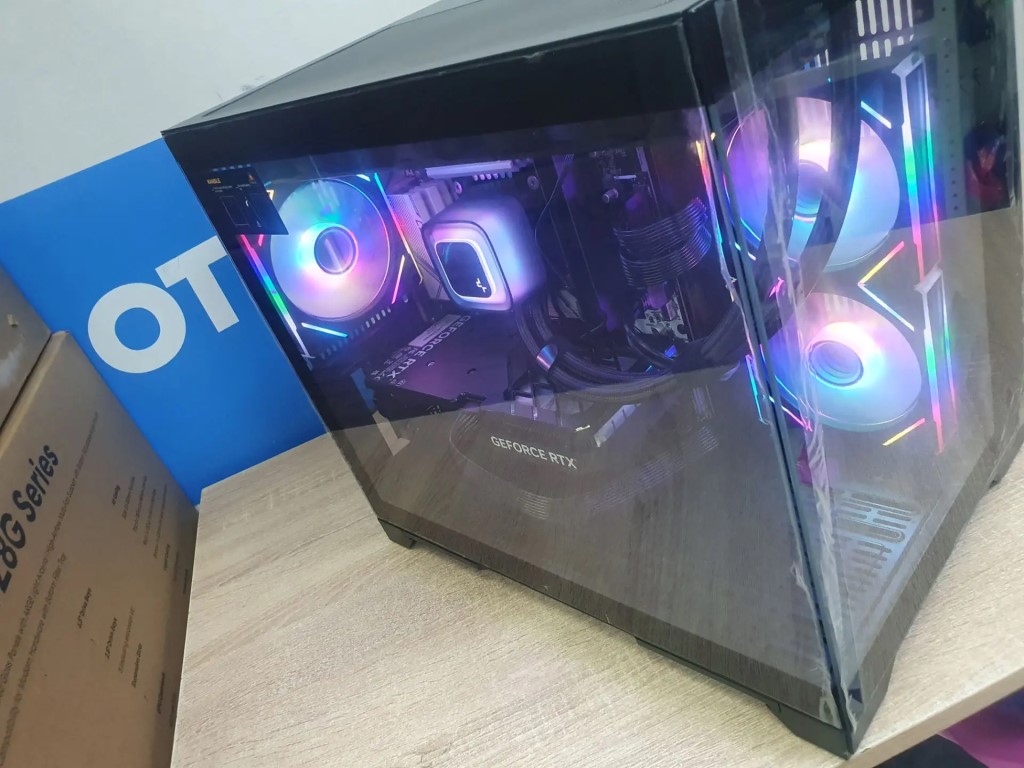 Фото