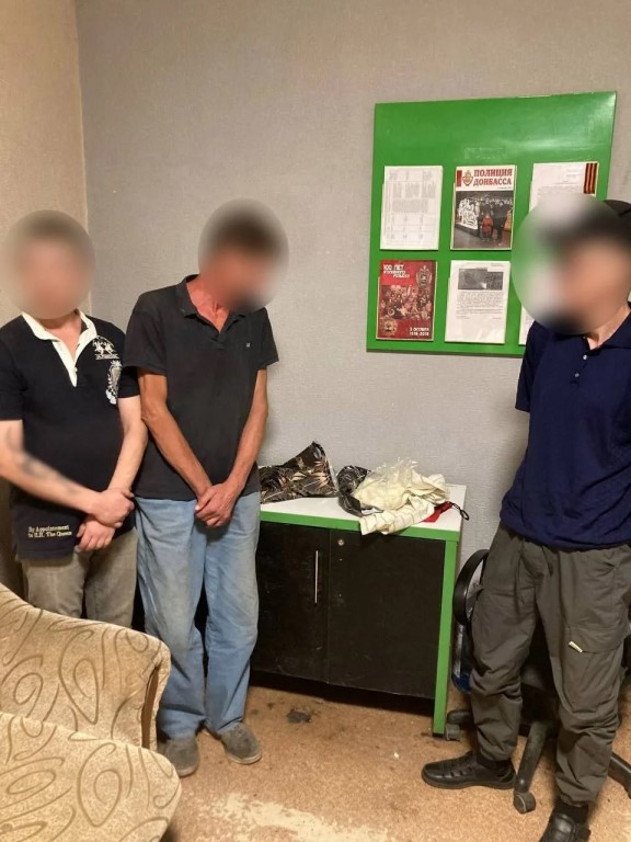 Фото