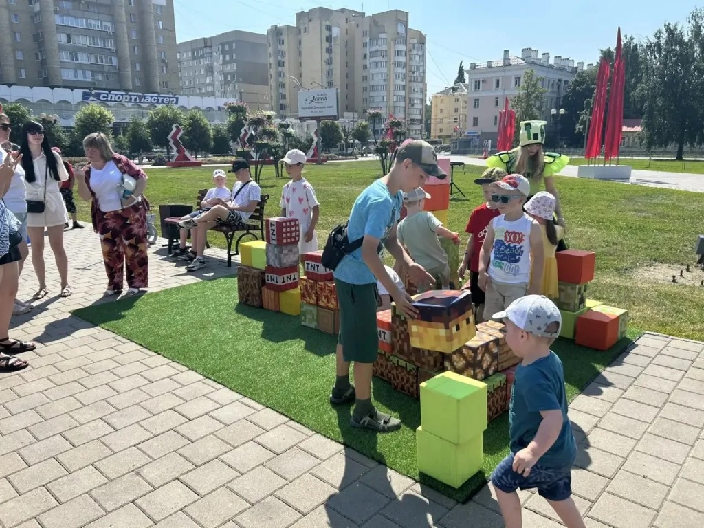 Фото
