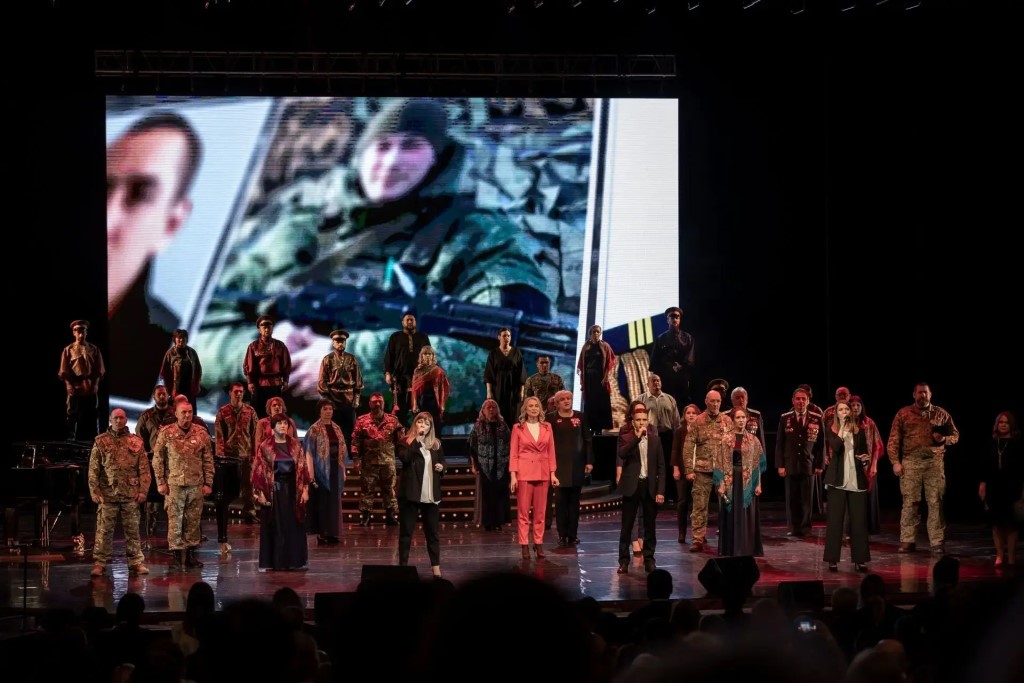 Фото