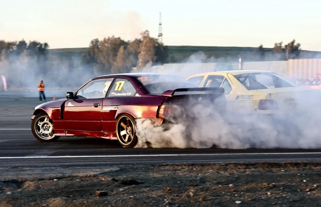 Фото