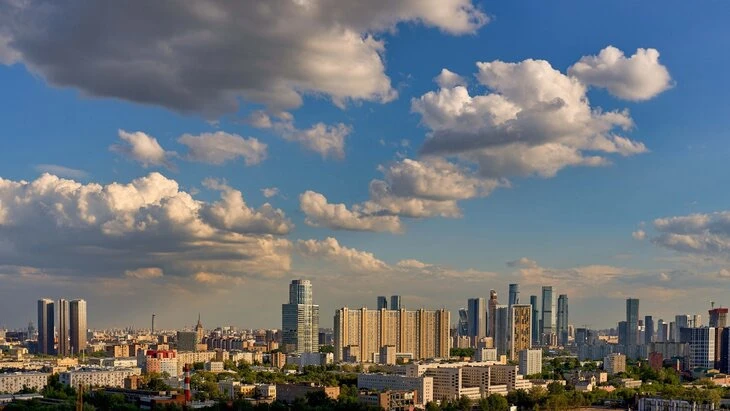 🌤 АТМОСФЕРА: сегодня прогнозируется самый тёплый и сухой день недели