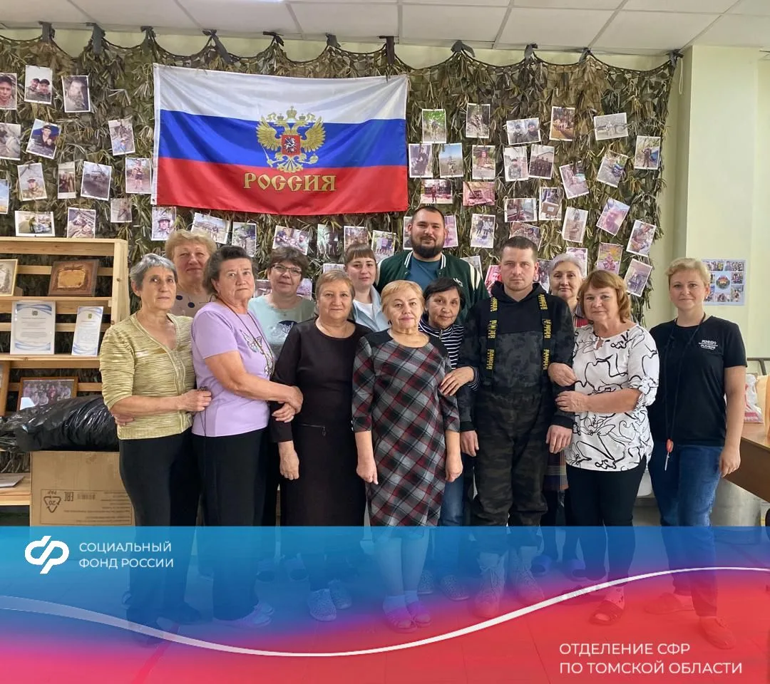 ✏В 2026 году активисты Центров общения старшего поколения продолжают плести маскировочные сети для у