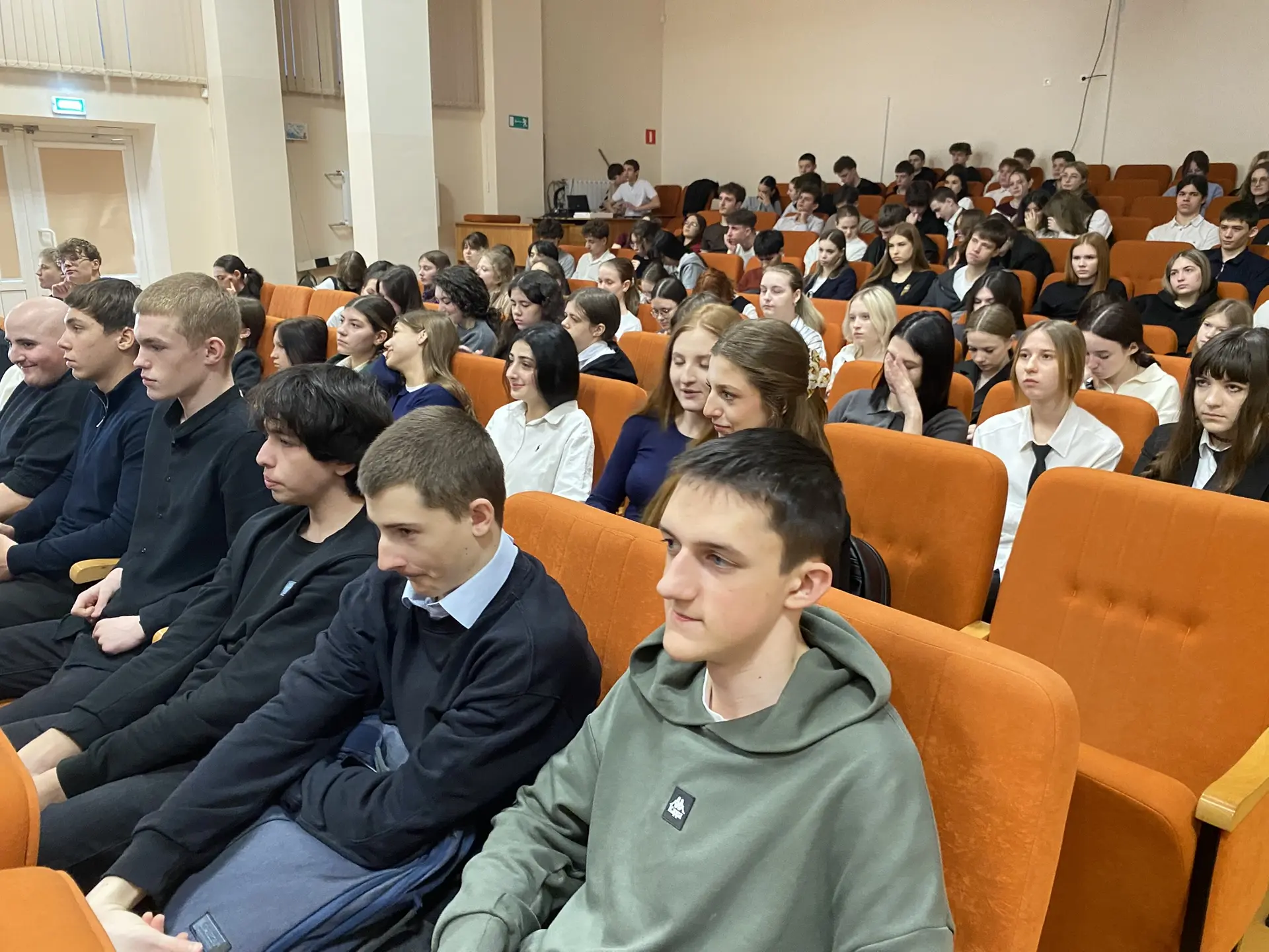🛡️ Важно знать: в гостях у школы — специалисты противотуберкулезного диспансера  В рамках Всемирного