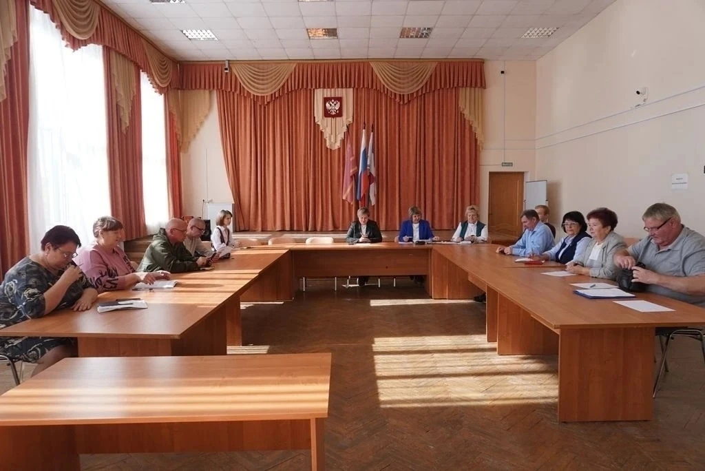 В Хиславичском округе подведены предварительные итоги подготовки к зиме