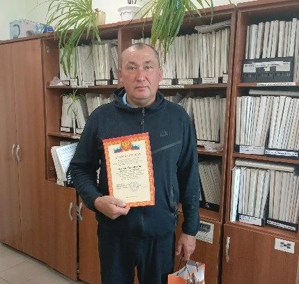 Поздравляем нашего коллегу- социального работника Пономаренко Игоря Николаевича с юбилеем! Желаем кр