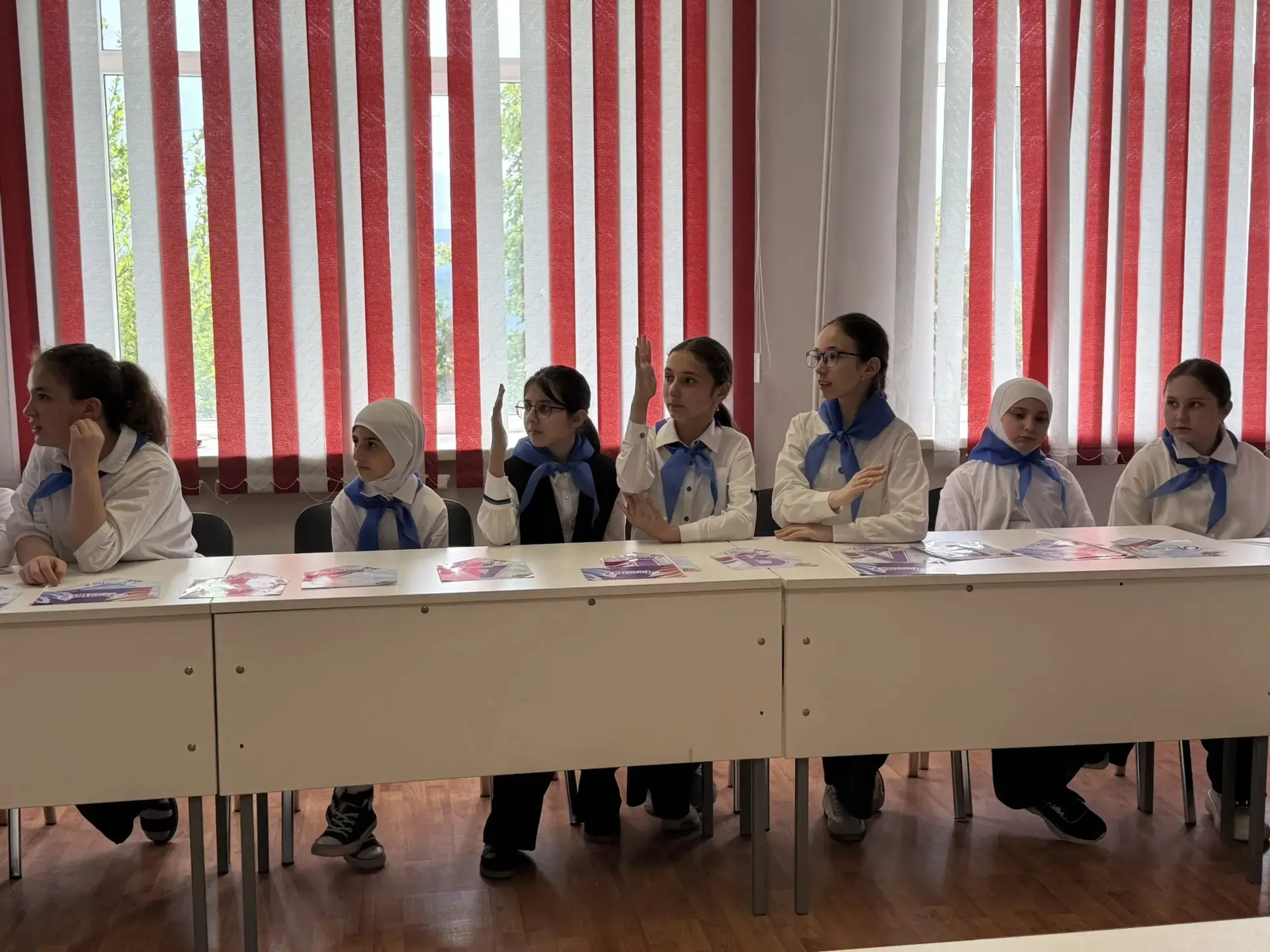 🦅 В нашей школе прошла добрая всероссийская акция «Орлята дошколятам»!