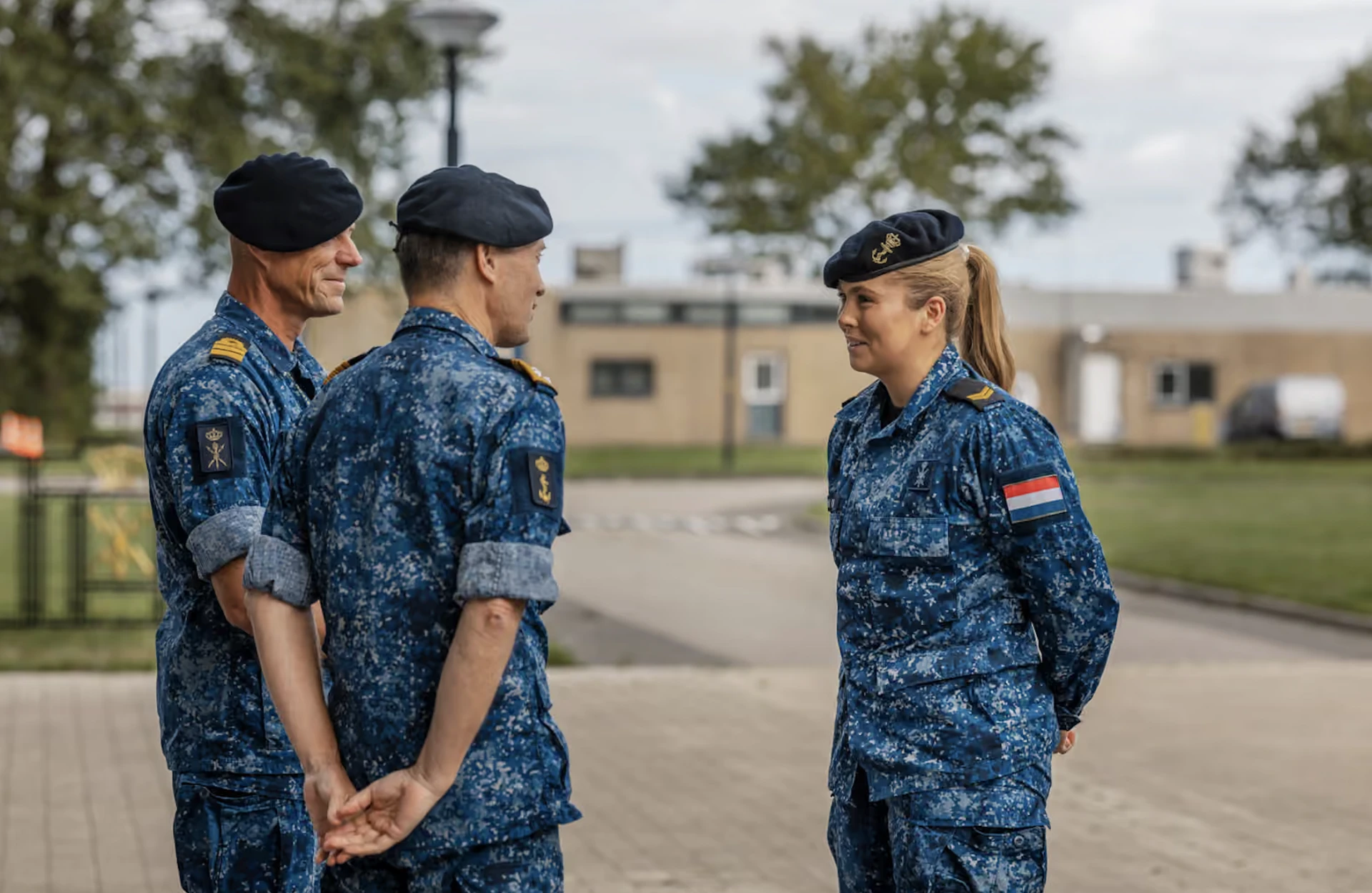 Наследная принцесса Нидерландов Амалия начала службу в ВМС страны. Об этом говорится в ...