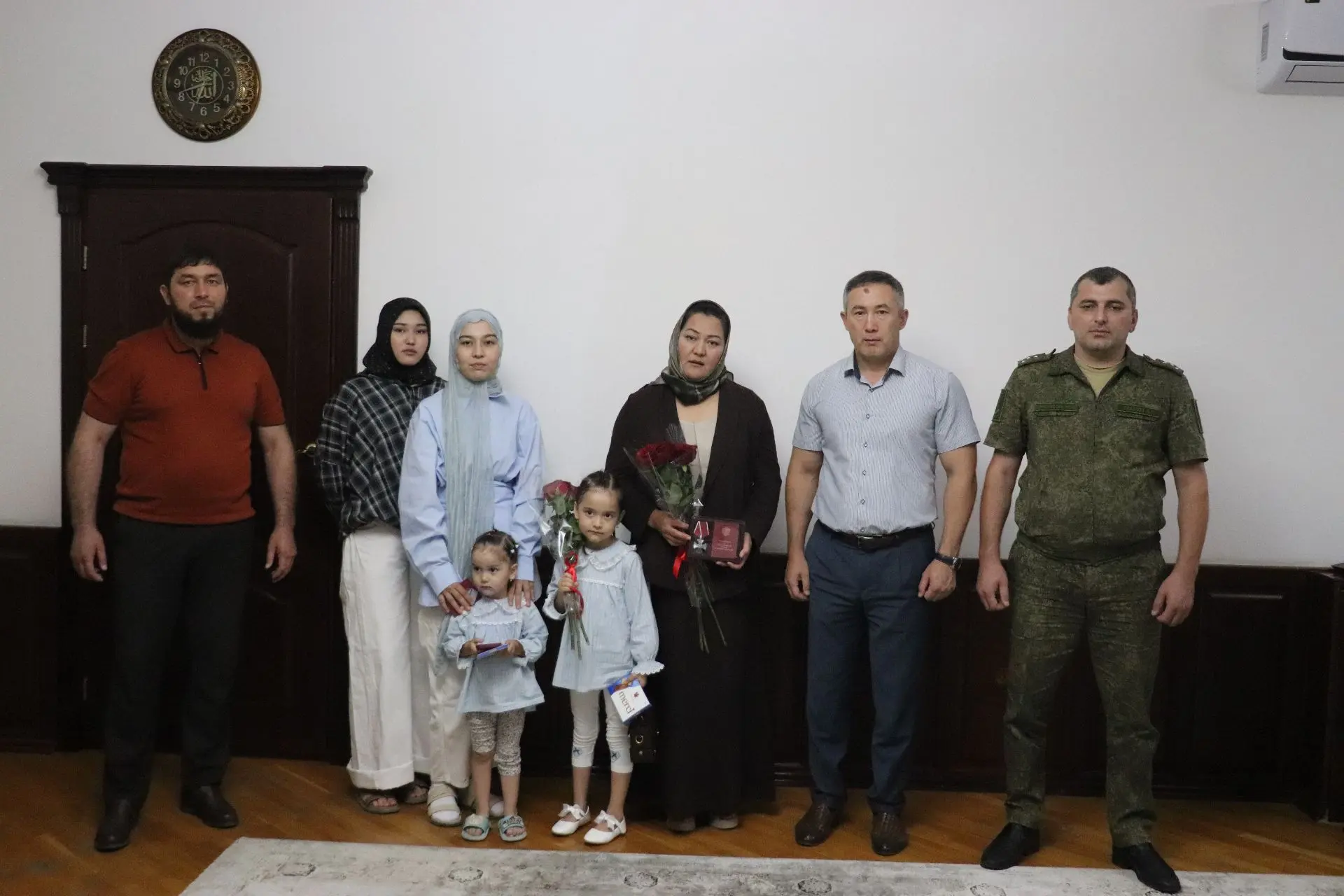 В Ногайском районе родным погибшего участника СВО вручили государственные награды