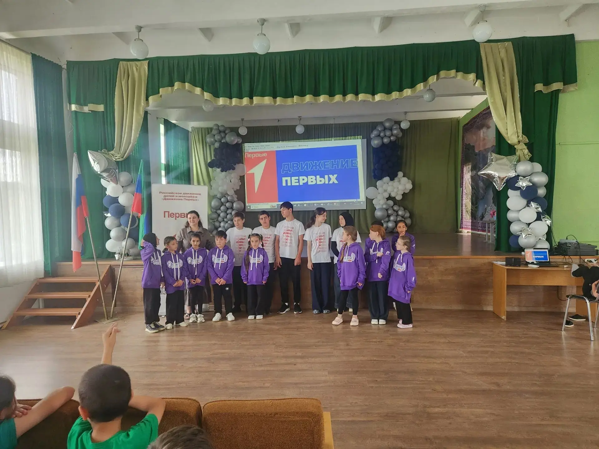 Сегодня в лагере «Звезда» прошёл «День Первых». После бодрящей зарядки и вкусного завтрака ребята со