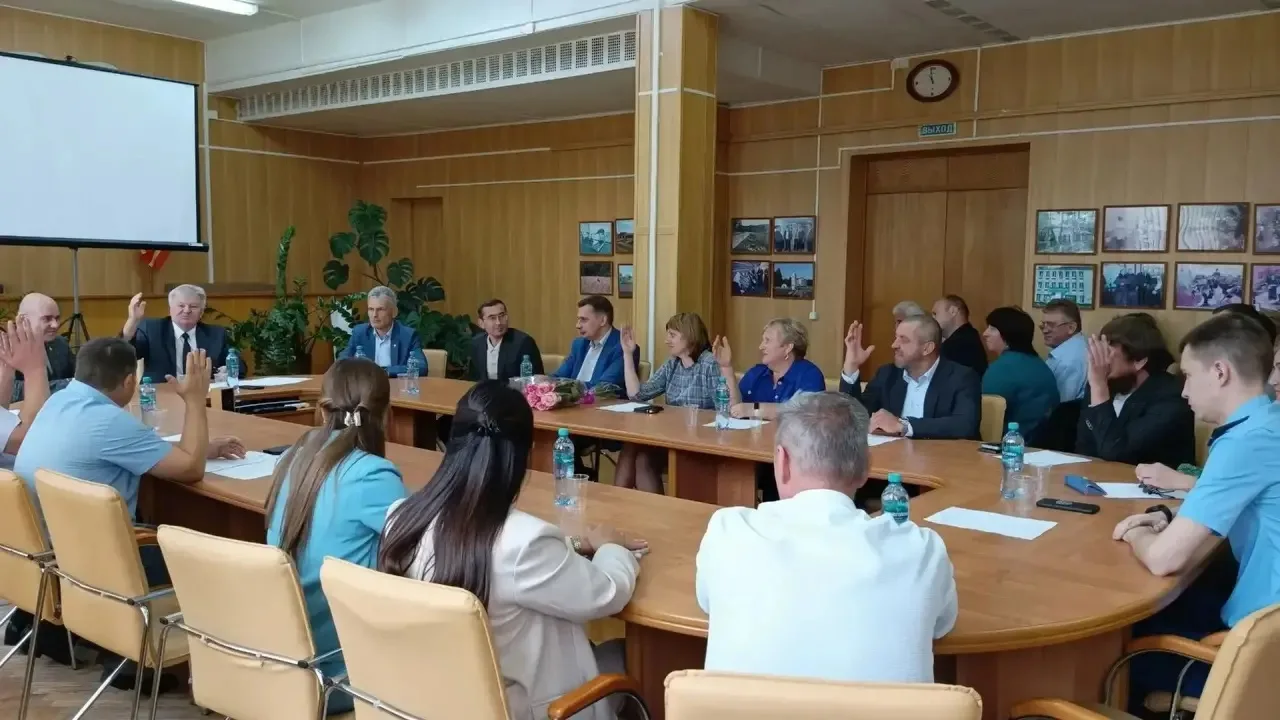 📍Новодугинский округ возглавил Илья Степаненков