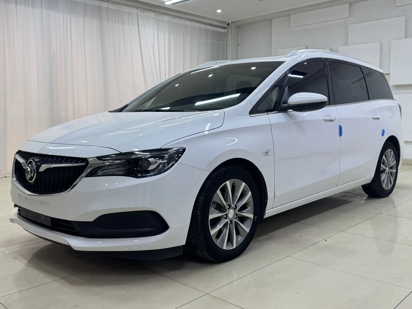 🔍🤔Ищете идеальный семейный автомобиль?