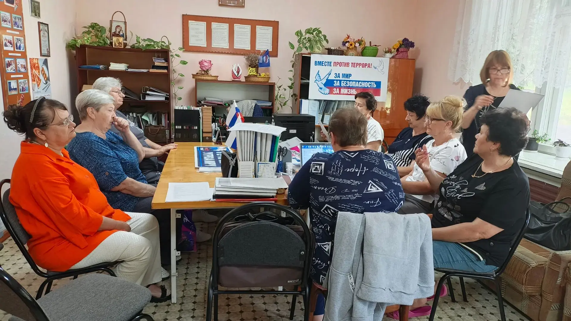 «Современные угрозы общества»: в Винодельненском прошло профилактическое мероприятие для старшего по