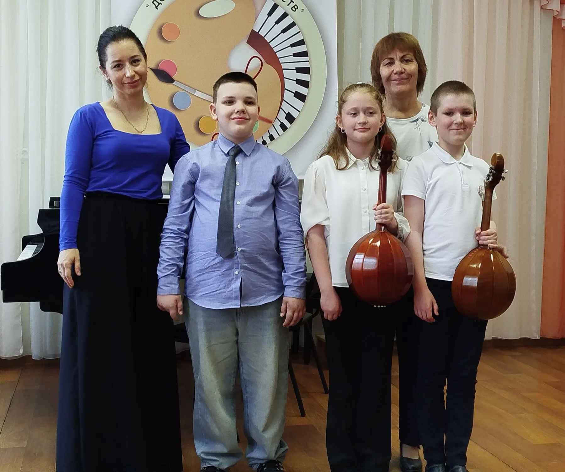 🎼🎶 Сегодня в нашей школе состоялся замечательный концерт  "Мы - музыканты!"