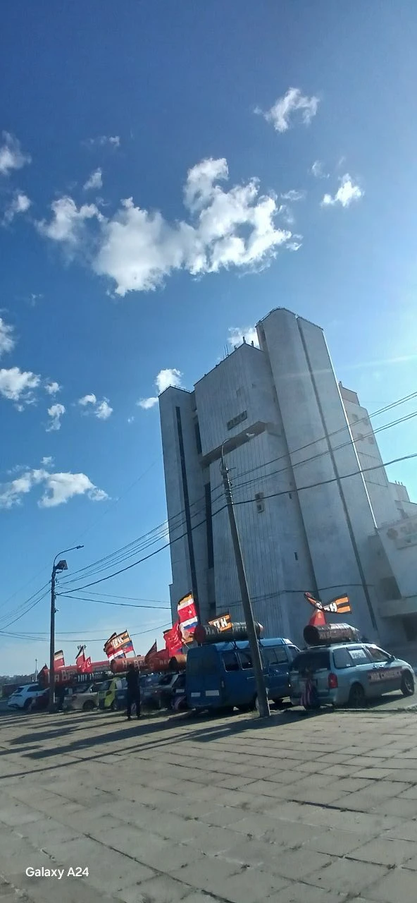 Суровый Чебоксарский футуристический брутализм.