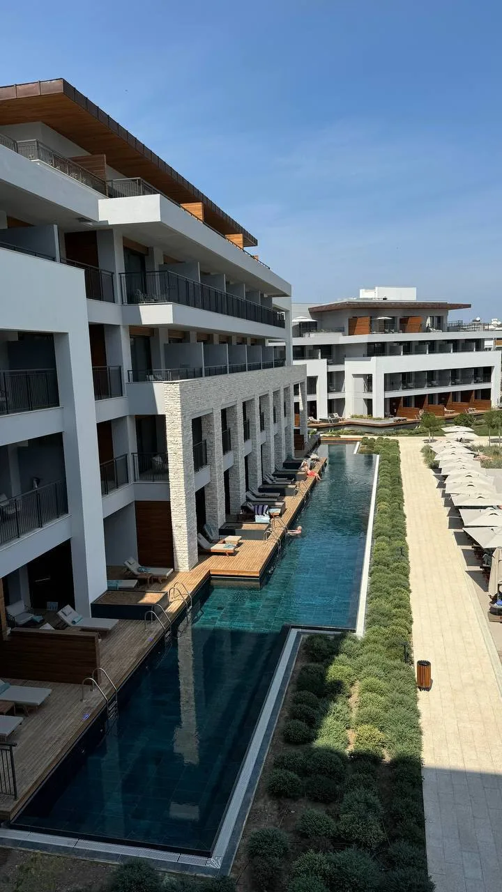 Не все едут в Anda Barut Collection только ради моря
