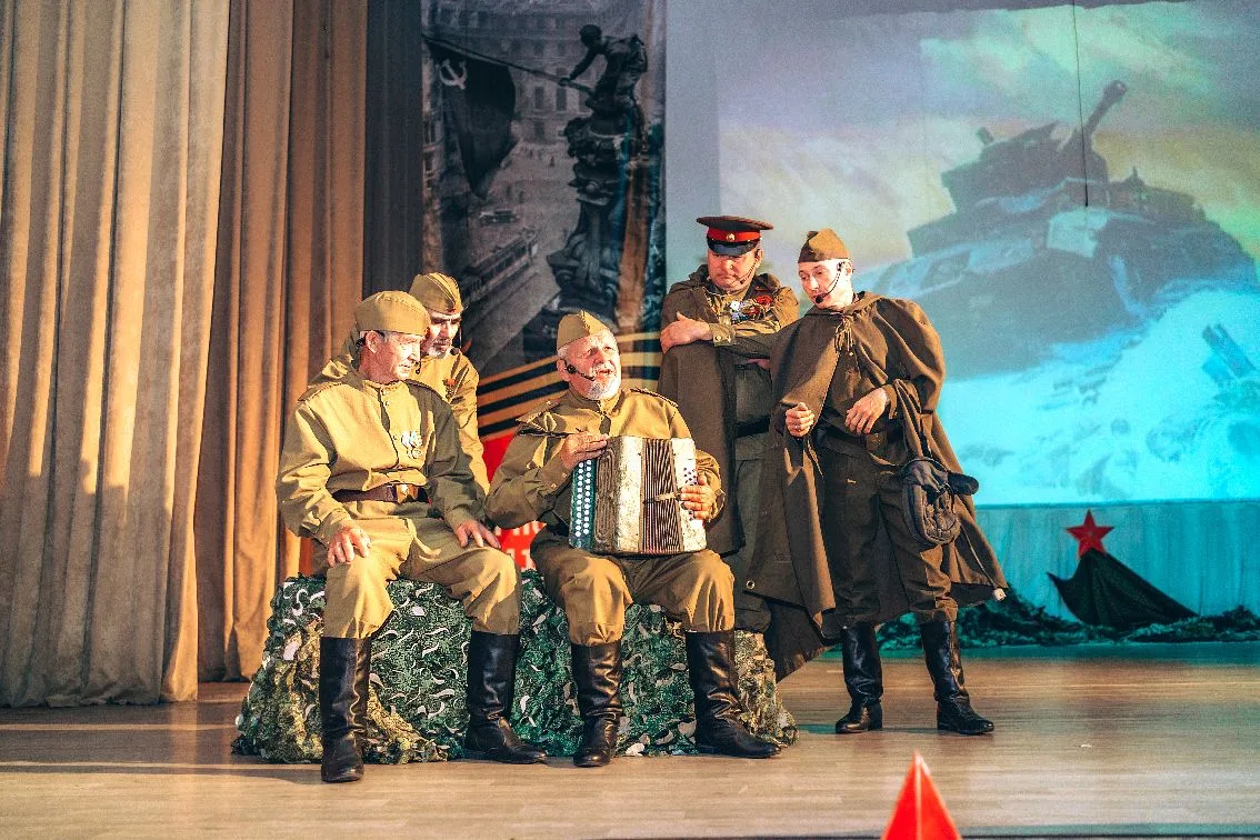 ЖИВАЯ ПАМЯТЬ В СЕРДЦАХ ПОКОЛЕНИЙ!  В рамках ХХХI районного фестиваля народного творчества «Стяг Побе