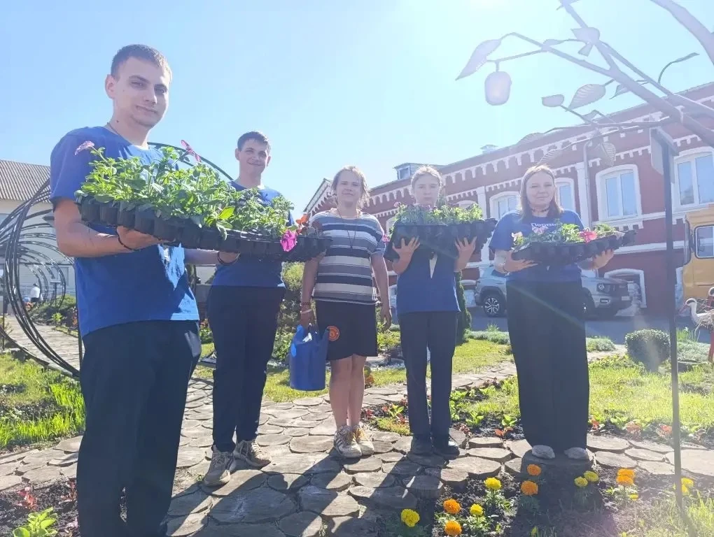🌳 13 мая 2026 года активисты «Движения первых» ОКОУ «Обоянская школа‑интернат» приняли участие во в