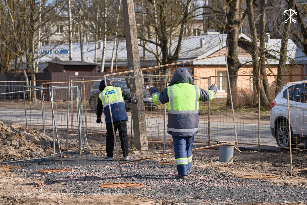 На улице Лермонтова обновили теплопровод — теперь более 380 зданий Красного Села обеспечены стабильн