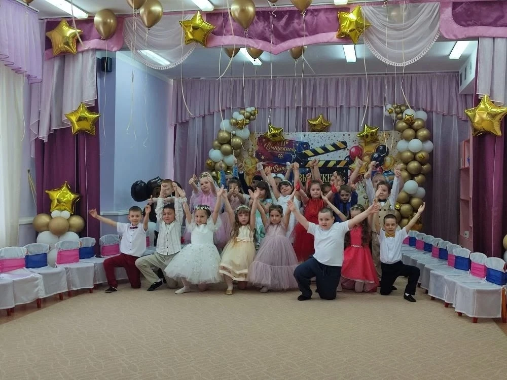 Выпускной в детском саду - съемка фильма «Куда уходит детство»