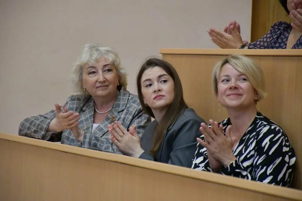 🎉 В Ивановском медуниверситете состоялось торжественное заседание Учёного совета, посвящённое Дню м