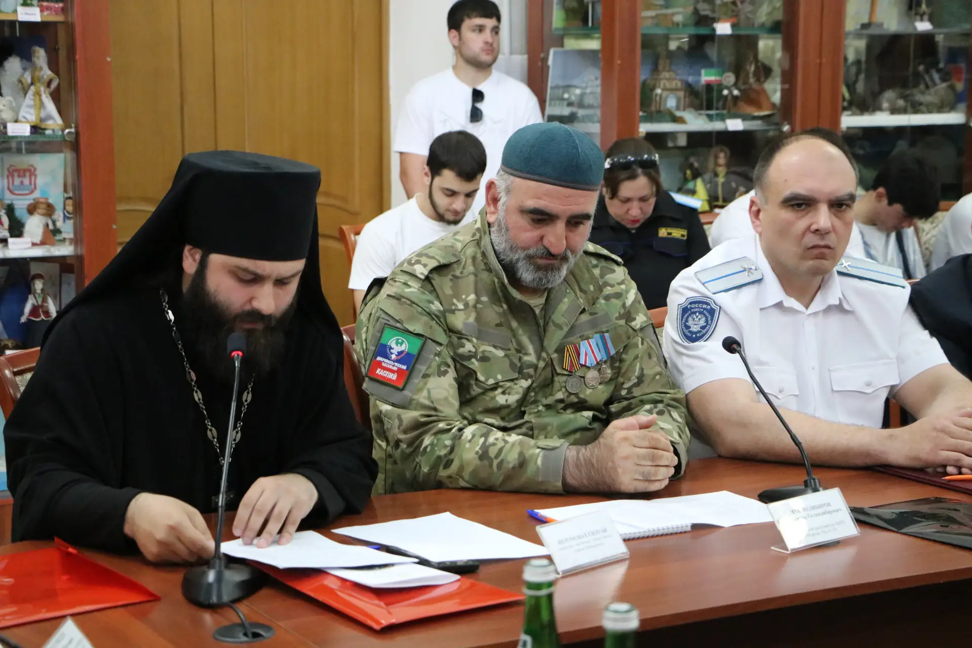 О роль православной веры в жизни казачества подробно рассказал Иероманах Силуан (Исаев ...