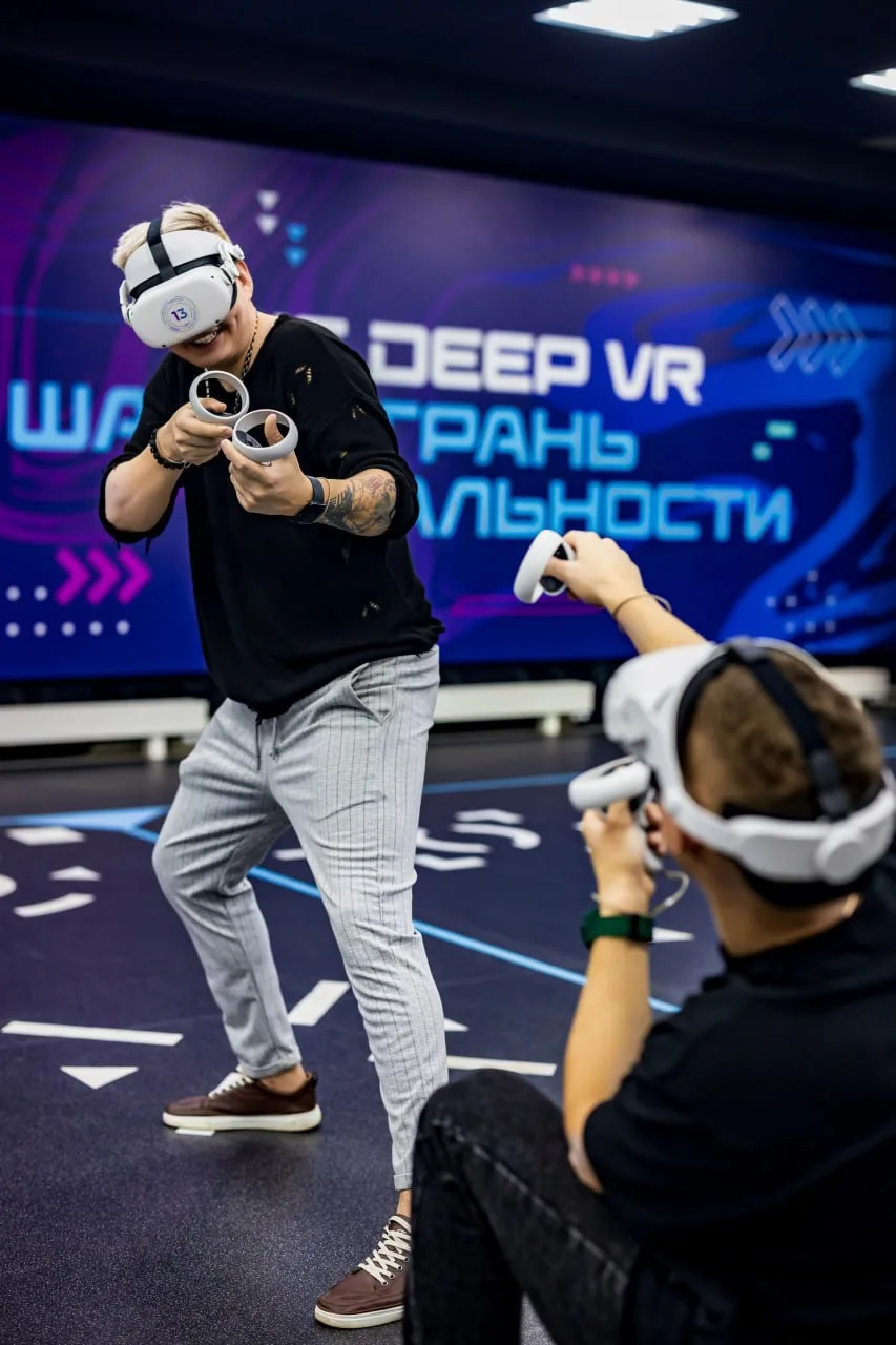 Каникулы начались, а значит настало время невероятных приключений!

🎮 В The Deep VR Овер Повер можн