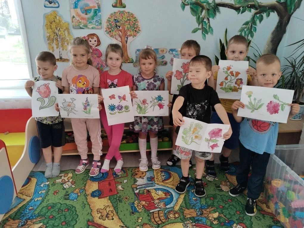 21 июня мы отмечаем Международный день цветка – праздник красоты и радости. Этот день выбран неслуча