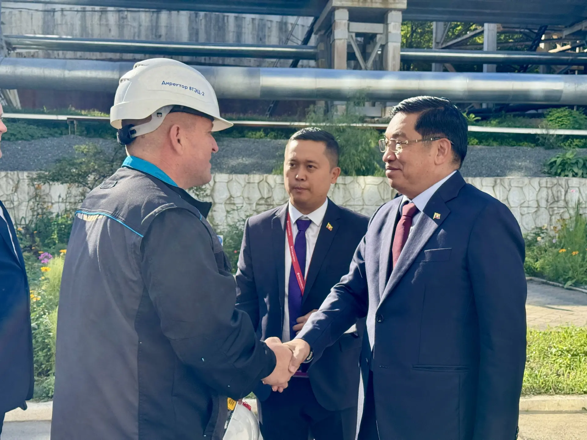 🤝Сегодня вице-президент Республики Союз Мьянма Ньо Со посетил Владивостокскую ТЭЦ-2 в ...