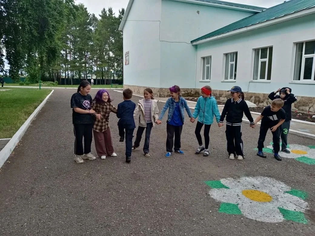 2 июнь “Йырлап асыла күңел”