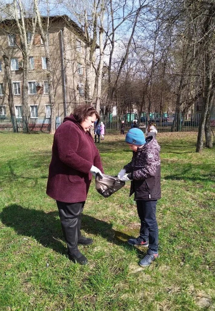 Чистота начинается с нас!  🌱 Сегодня, 1 мая, мы отмечаем День весны и труда — праздник, который объе