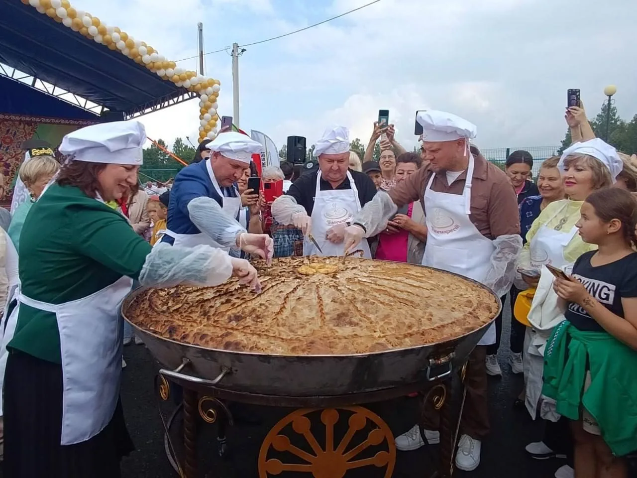 🥧 В Буздяке в десятый раз отпразднуют «БәлешФест».