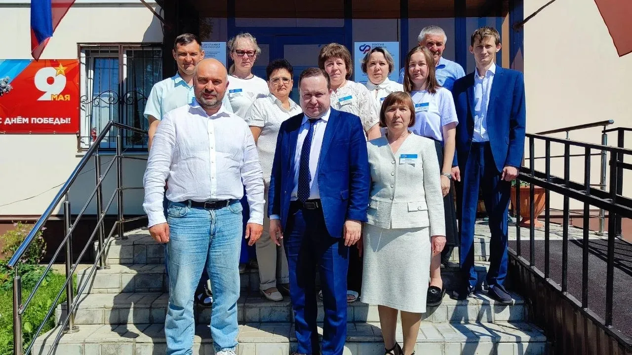 РФ пенсия һәм социаль иминият фондының Татарстан бүлеге җитәкчесе Эдуард Вафин Теләче районына эш сә