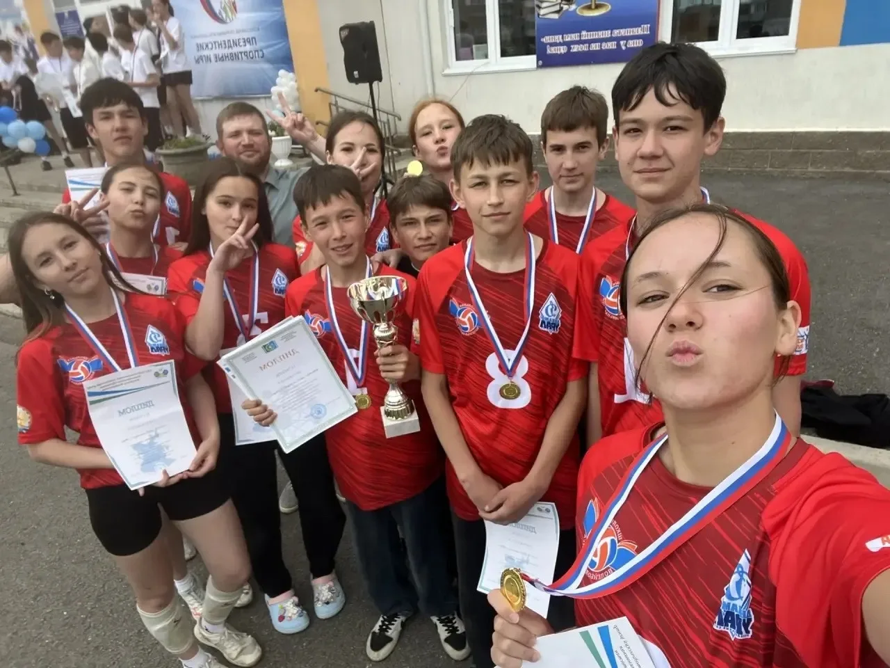 ШСК «Бригантина» вновь на высоте! 🚩⚡

10–11 июня в Янауле прошёл региональный этап Всероссийских сп
