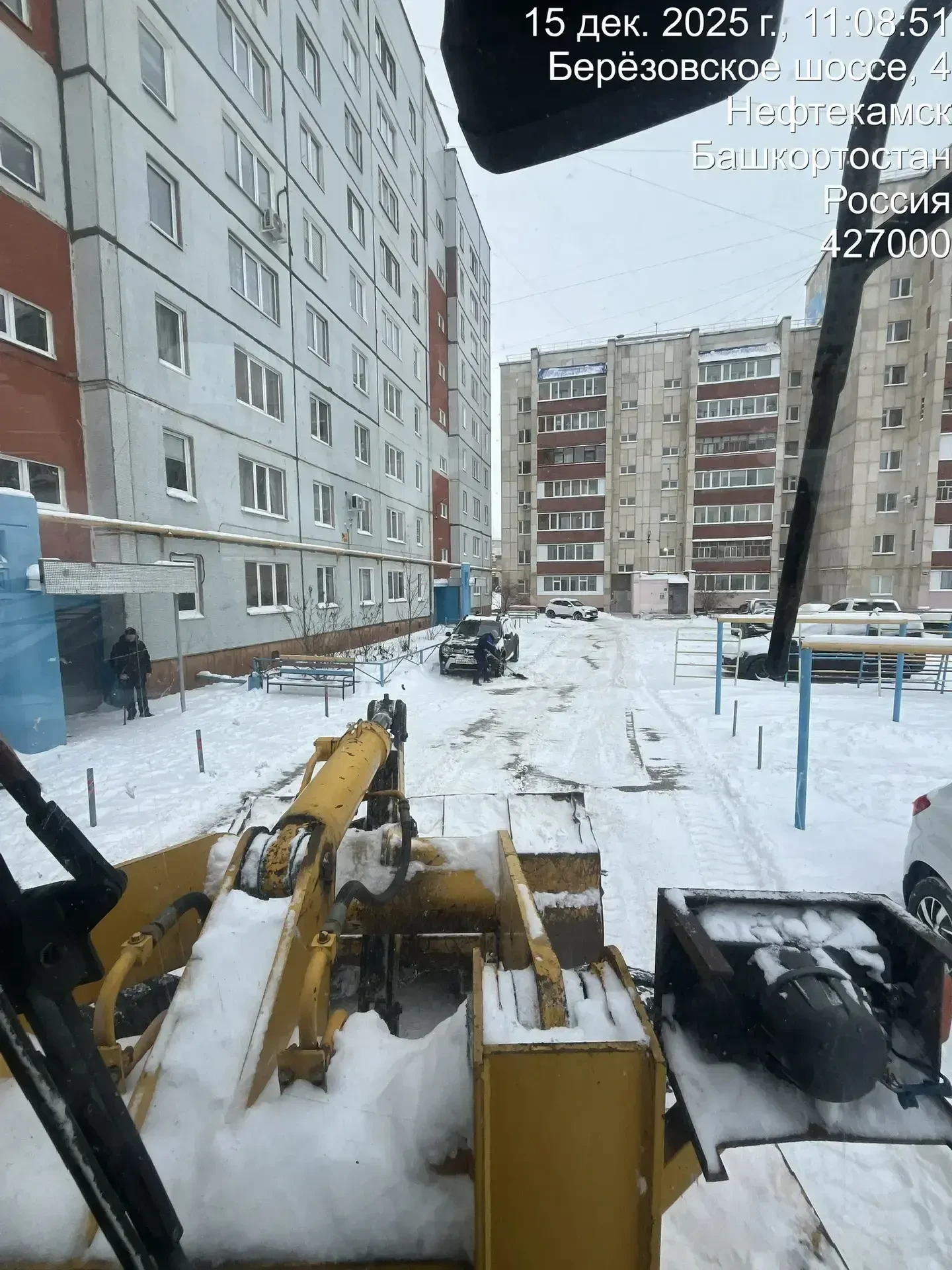 ❄❄❄🚜 Очистка внутриквартальных дорог