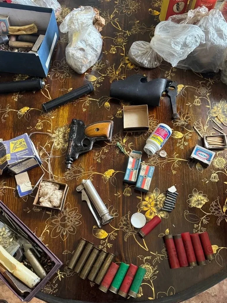 Полицейские задержали коллекционера боевого снаряжения 
 
В производстве Следственного отдела УМВД Р