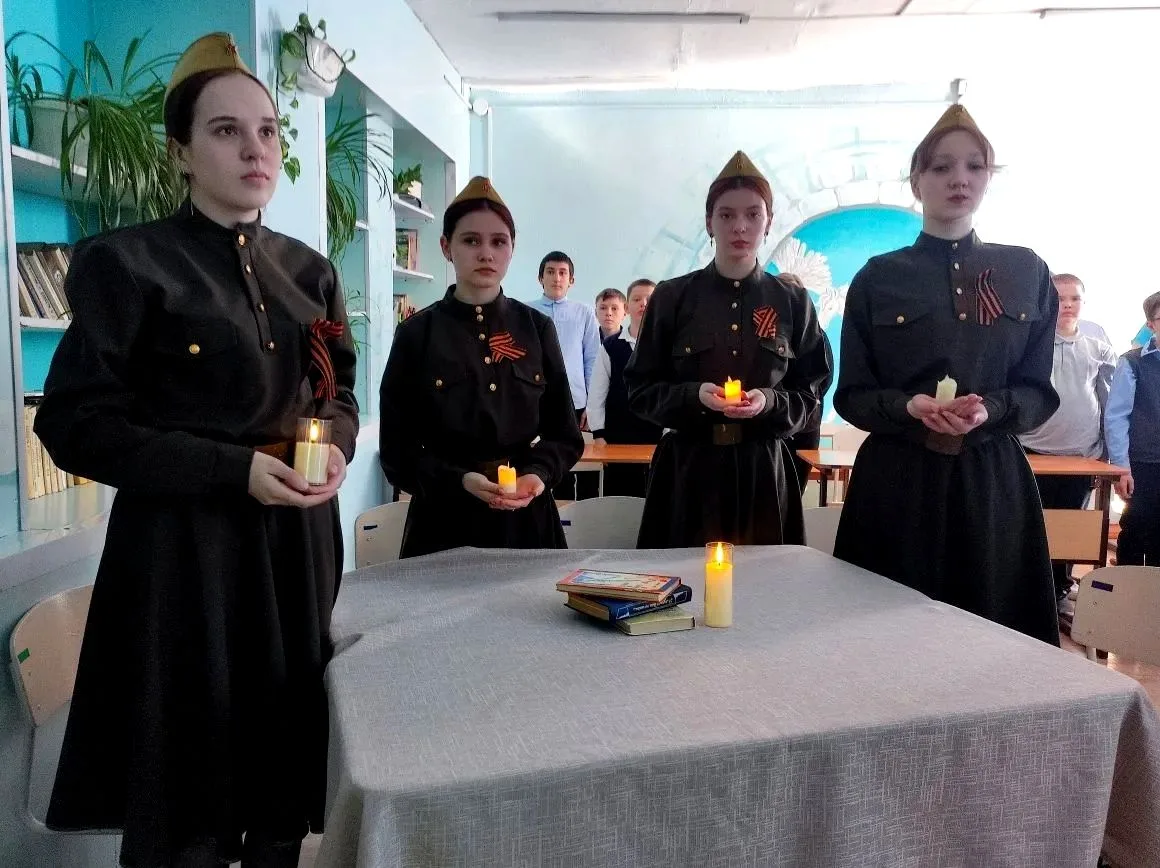 ✅День поэзии, посвященный стихам военных лет, - это особое событие, которое напоминает ...