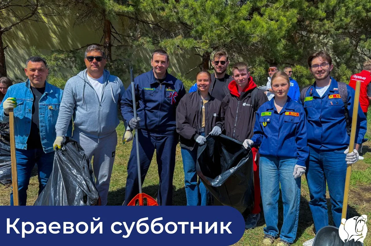 Помним. Чтим. Трудимся! 🇷🇺

Вчера наши бойцы вместе с активистами других общественных объединений 
