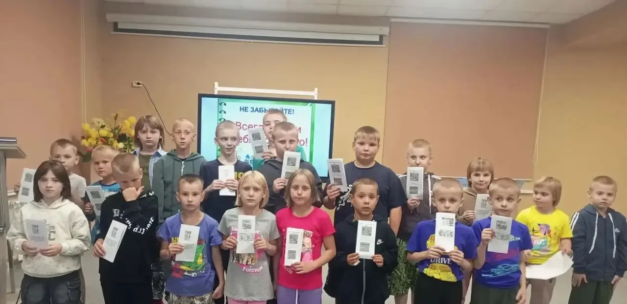 Сегодня для учащихся начальных классов прошло профилактическое занятие «Безопасный школ...