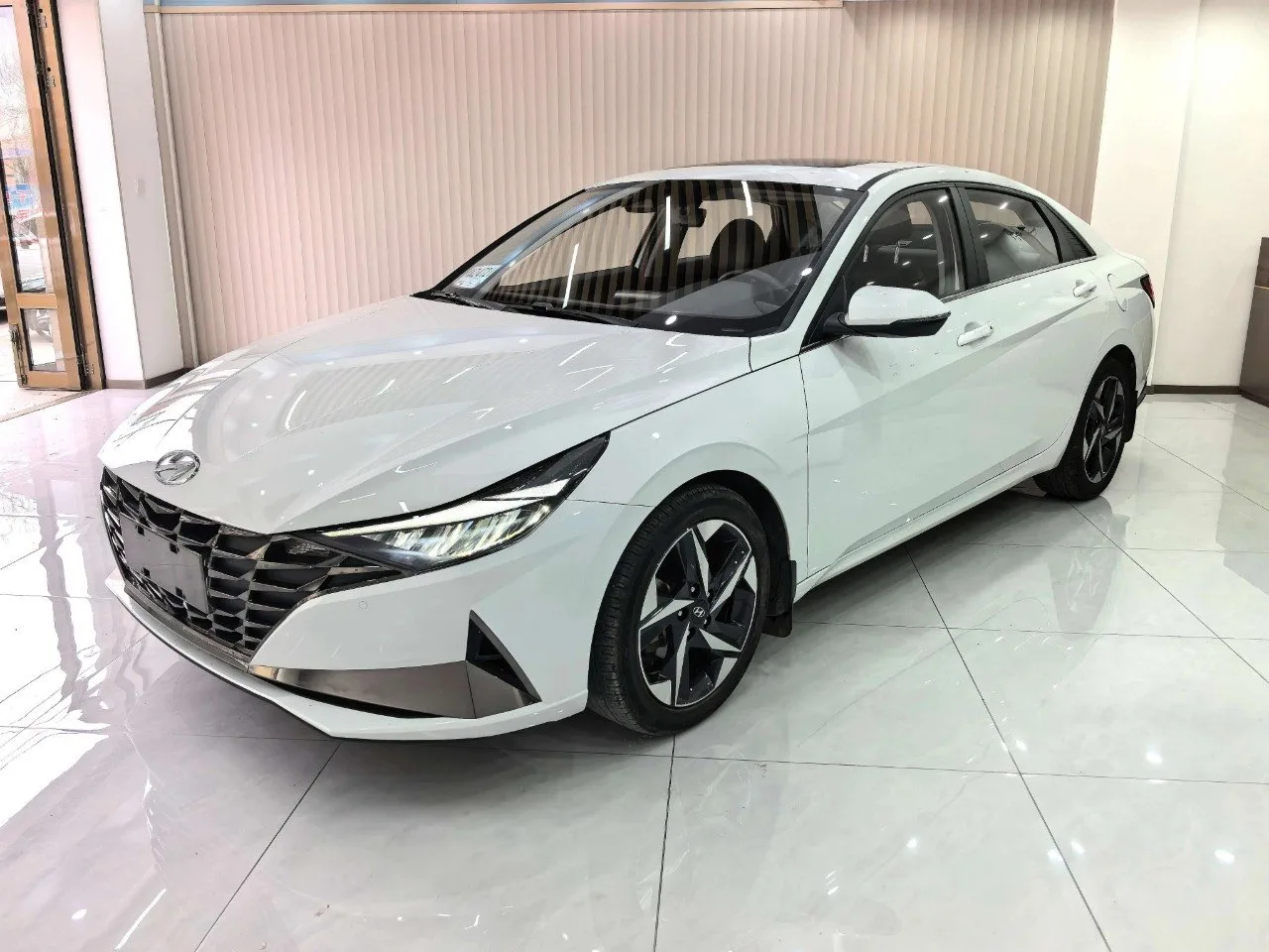 АКТУАЛЬНОЕ ПРЕДЛОЖЕНИЕ! 
Данный автомобиль можно купить прямо сейчас. 

🇨🇳 Hyundai Elantra 

➖2022